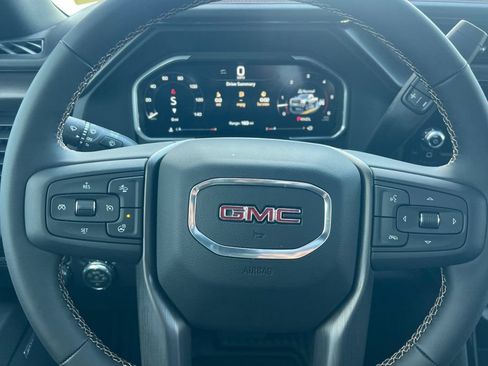 New 2026 GMC Sierra 2500 AT4 w/ AT4 Premium Plus Package AWD/4WD image 20