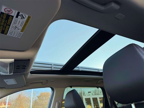 Certified 2026 Nissan Rogue Platinum w/ Platinum Premium Package image 19