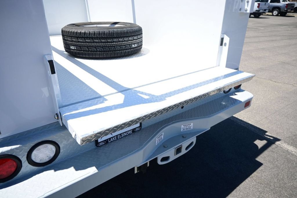 New 2025 Ford F350 XL w/ XL Chrome Package RWD image 7