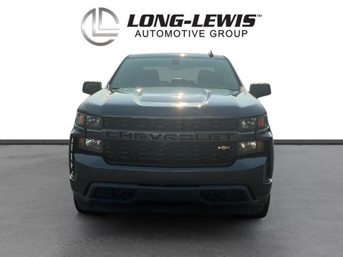Used 2020 Chevrolet Silverado 1500 Custom w/ Custom Value Package RWD image 11