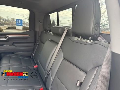 Used 2025 GMC Sierra 1500 Denali w/ Denali Reserve Package AWD/4WD image 21