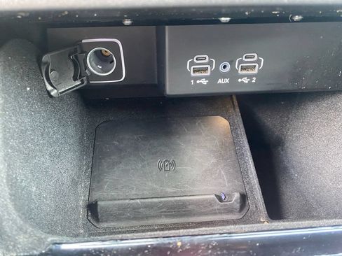 Used 2024 Jeep Wagoneer Series II w/ Flexible Seating Group RWD image 20