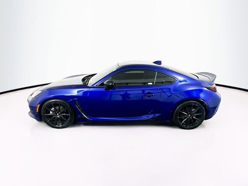 Used 2023 Toyota GR86 Premium RWD image 4