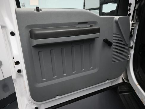 Used 2014 Ford F350 XL w/ XL Value Package AWD/4WD image 9