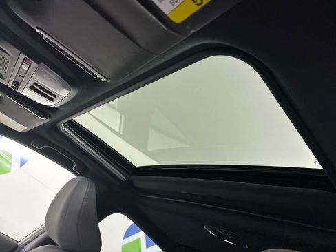 Used 2025 Subaru Crosstrek 2.5i Sport AWD/4WD image 24