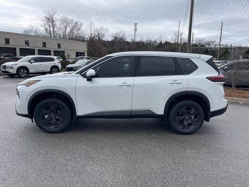 New 2026 Nissan Rogue SV w/ Cold Weather Package AWD/4WD image 4