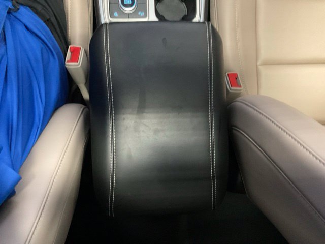 Used 2024 Ford Explorer XLT w/ Equipment Group 202A AWD/4WD image 39