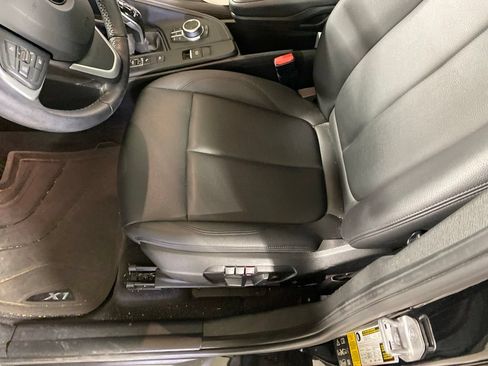 Used 2020 BMW X1 xDrive28i w/ Convenience Package AWD/4WD image 10