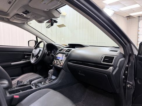 Used 2017 Subaru Crosstrek 2.0i Limited AWD/4WD image 31