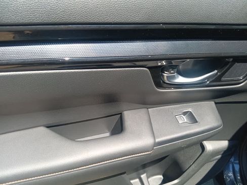 Used 2024 Honda CR-V Sport Touring image 19