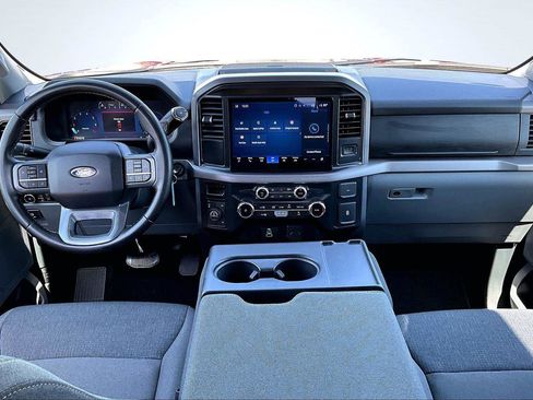 Used 2025 Ford F150 XLT w/ Equipment Group 301A Standard AWD/4WD image 17