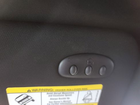 Used 2017 Lincoln MKC Select w/ Select Plus Package image 34