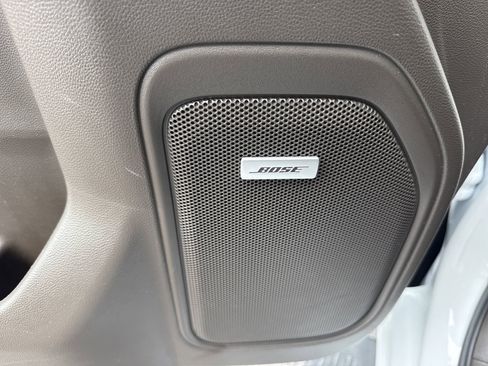 Used 2021 Chevrolet Silverado 1500 LTZ w/ LTZ Premium Package AWD/4WD image 38