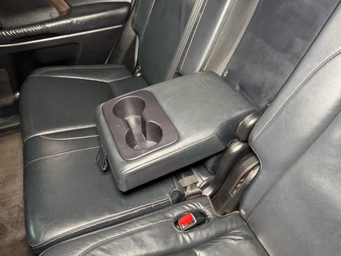 Used 2016 Toyota Highlander XLE w/ Preferred Accessory Package image 24