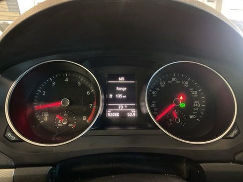 Used 2018 Volkswagen Jetta SE FWD image 17