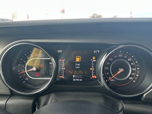 Used 2022 Jeep Wrangler Unlimited Sport w/ Sun And Sound Package AWD/4WD image 23
