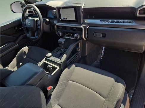 Used 2025 Toyota Tacoma SR5 image 10