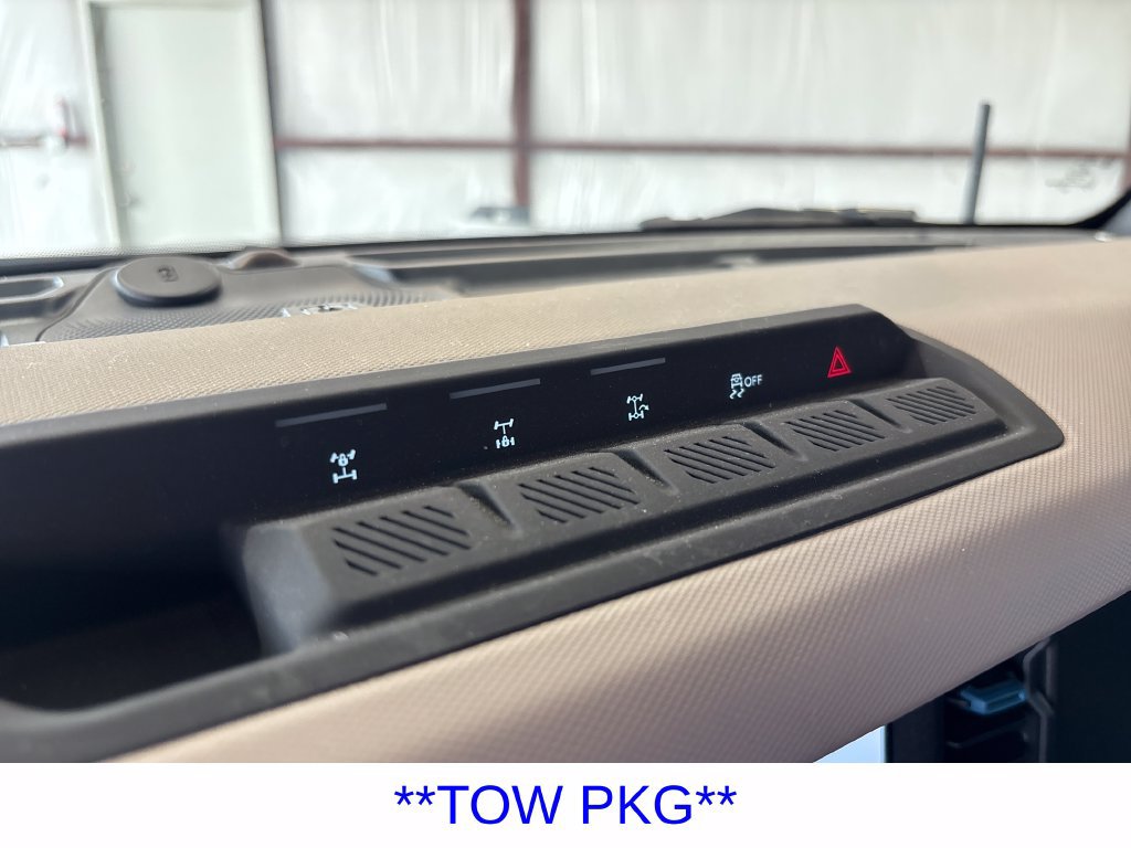 Used 2023 Ford Bronco Wildtrak AWD/4WD image 16