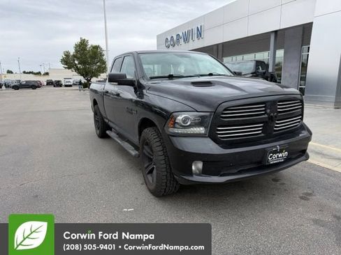 Used 2017 RAM 1500 Sport w/ Black Ram 1500 Sport Group AWD/4WD image 3