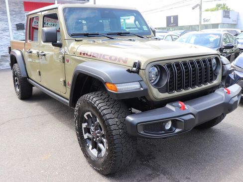 Used 2026 Jeep Gladiator Rubicon AWD/4WD image 7