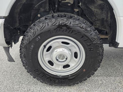 Used 2022 Ford F250 XLT w/ XLT Value Package AWD/4WD image 34