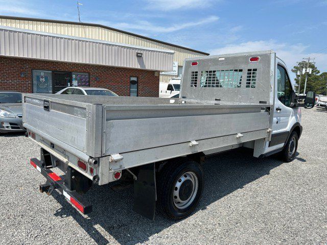 Used 2018 Ford Transit 250 138 RWD image 9