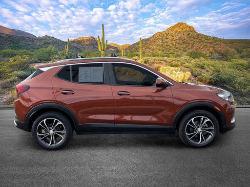 Used 2021 Buick Encore GX Select w/ Advanced Technology Package AWD/4WD image 3
