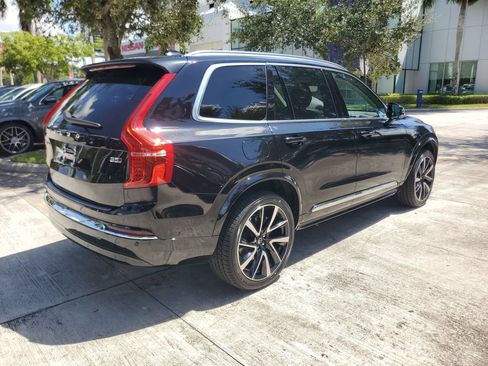 Certified 2024 Volvo XC90 B5 Plus w/ Protection Package Premier AWD/4WD image 6