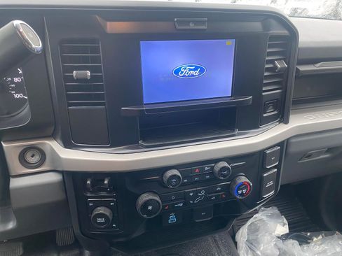 New 2026 Ford F550 4x4 SuperCab Super Duty w/ XLT Value Package image 8