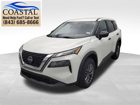 Used 2023 Nissan Rogue S AWD/4WD image 1