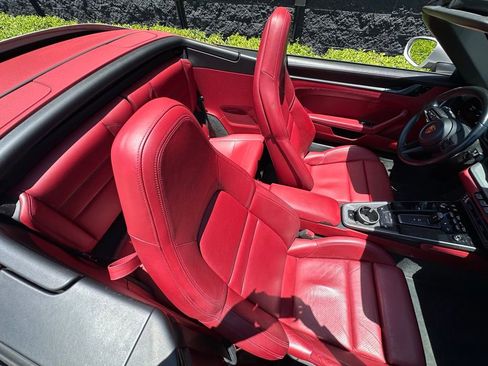 Certified 2021 Porsche 911 Carrera RWD image 37