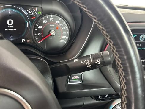 Used 2018 Chevrolet Camaro SS RWD image 10