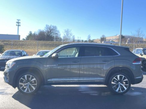 New 2026 Volkswagen Atlas Cross Sport SEL Premium R-Line AWD/4WD image 4