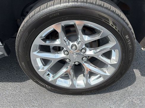 Used 2018 Chevrolet Tahoe LT AWD/4WD image 41