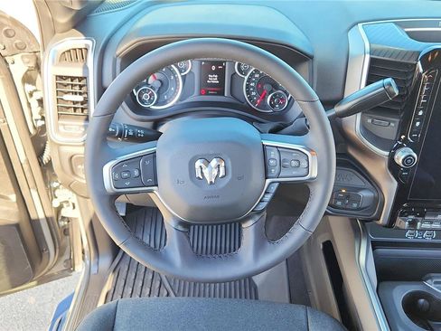 Used 2026 RAM 2500 Big Horn AWD/4WD image 10