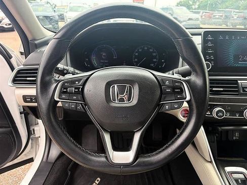 Used 2020 Honda Accord Touring image 22