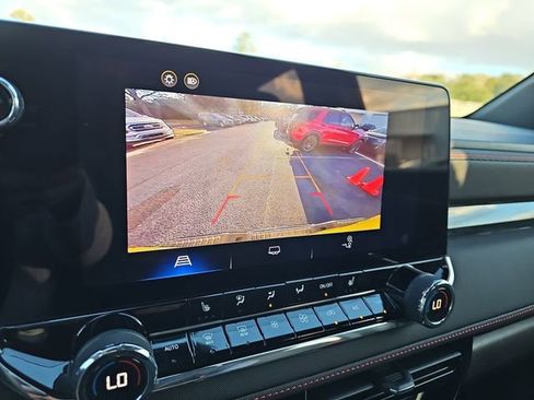 Used 2023 Chevrolet Colorado Z71 w/ Z71 Convenience Package 2 image 22