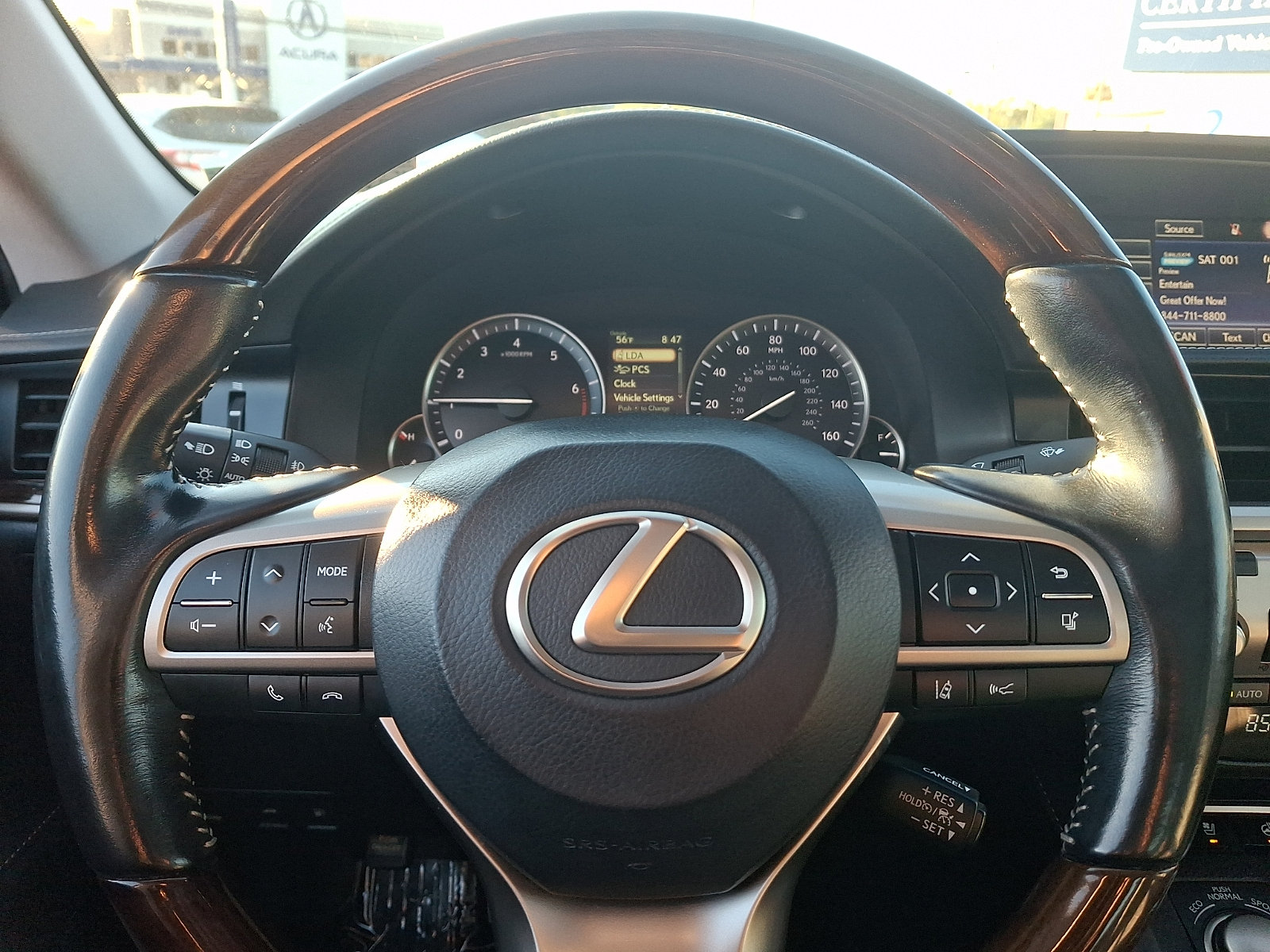 Used 2016 Lexus ES 350 w/ Luxury Package w/Wood Trim FWD image 21