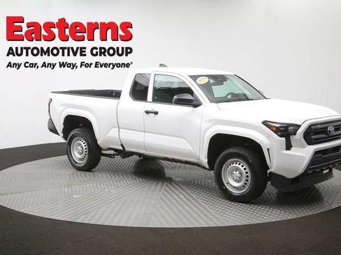 Used 2024 Toyota Tacoma SR RWD image 45