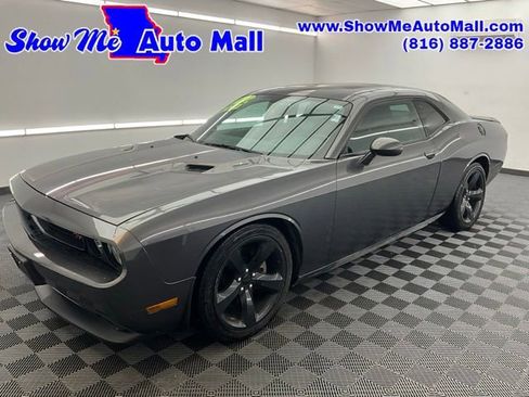 Used 2013 Dodge Challenger R/T w/ Blacktop Pkg RWD image 1