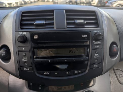 Used 2008 Toyota RAV4 Limited image 20