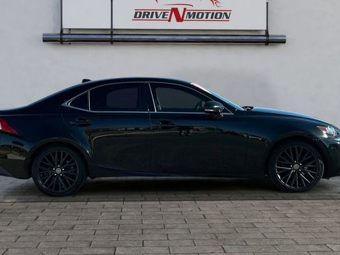 Used 2014 Lexus IS 250 w/ Navigation Package image 3