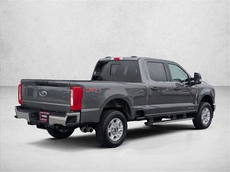 New 2026 Ford F250 XLT w/ FX4 Off-Road Package video 2