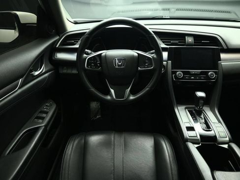 Used 2018 Honda Civic EX-L image 5