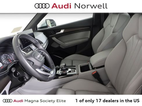 Used 2022 Audi Q5 2.0T Premium image 19