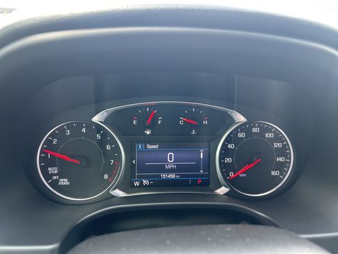 Used 2020 GMC Acadia SLE image 11