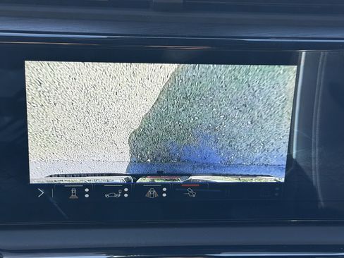 Used 2024 GMC Sierra 1500 AT4X image 33