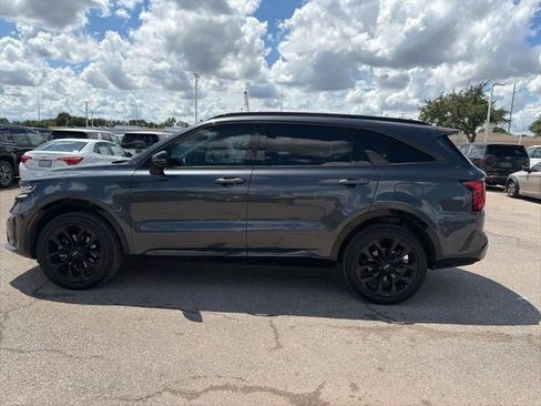 Used 2023 Kia Sorento SX AWD/4WD image 5