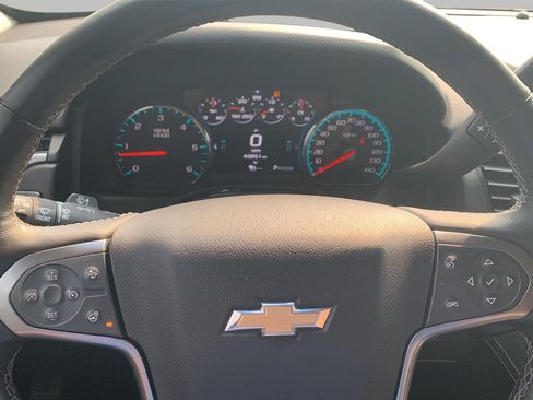 Used 2016 Chevrolet Tahoe LTZ AWD/4WD image 8