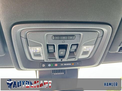 Used 2023 Chevrolet Silverado 1500 High Country image 26